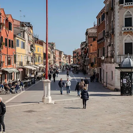 Gio In * Venice