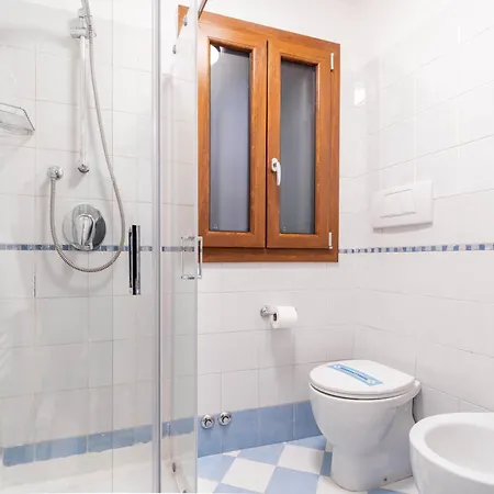 Gio In Apartament