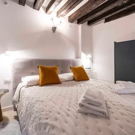 Gio In Apartament *